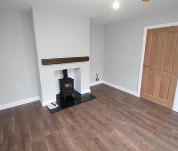 22 Weavers Court, Lurgan, Craigavon, BT66 8FB - Photo 1