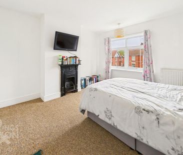 3 bedroom terraced house to rent - Photo 4