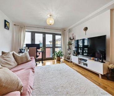 2 Bed Flat, Hamilton Court, BS2 - Photo 2