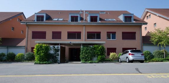 Appartement spacieux de 4,5 pièces au 1er étage - Photo 2