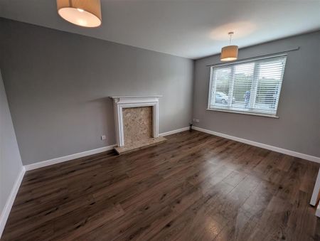 3 bedroom semi-detached house to rent - Photo 3