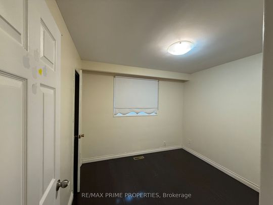 For Lease - 3563 Laddie Crescent Unit# Upper, Mississauga, Ontario - Photo 1