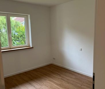 Helle 2-Zimmer-Wohnung in Haibach - Foto 1