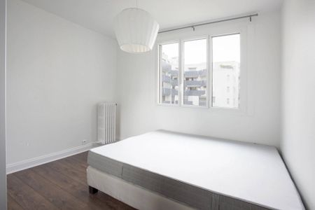 Rental Apartment Paris 16th Auteuil - Photo 3