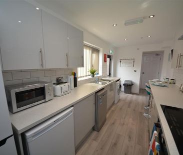 1 bedroom in a house share to rent - Photo 5