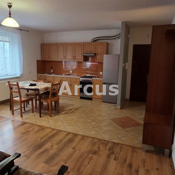 Strusina, Tuchowska, Tarnów - Фото 1