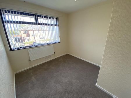 8 Windsor Road, BT63 5DD, Portadown - Photo 4