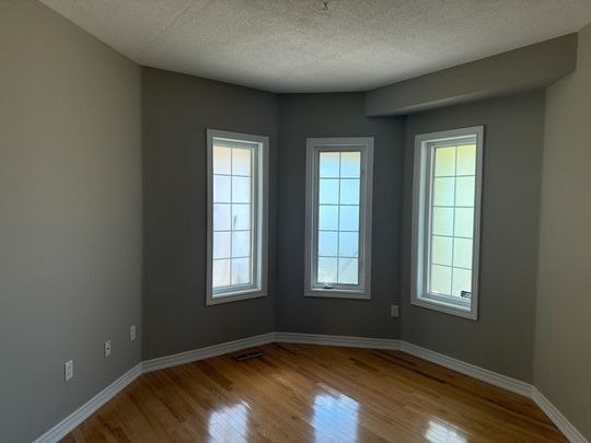 For Lease - 16 Ravine Edge Drive, Richmond Hill, Ontario - Photo 1