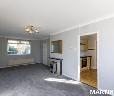 2 bedroom end of terrace house to rent - Photo 6