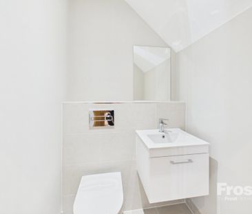 The Courtyard, 73a High Street,SL1 - Photo 5