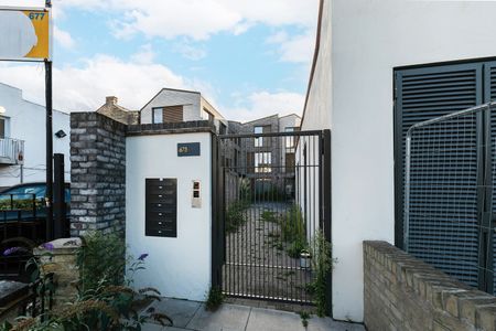 2 Bed Flat, Omegas Court, N8 - Photo 5