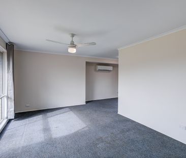 12 Marang Ct, Tanah Merah QLD 4128 - House For Rent - $600 | Domain - Photo 2