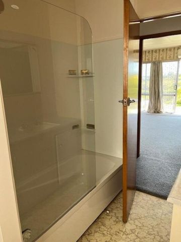 Cozy and convenient living - Photo 5