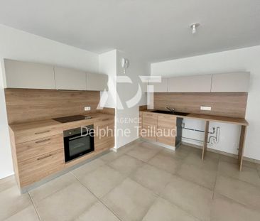 Location Appartement 3 pièces 67m² GRENOBLE 38000 - Photo 4