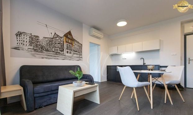 METROPOLITAN │2-izbový byt s balkónom, Staré Mesto - Photo 1