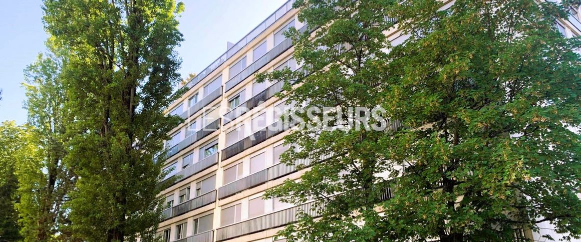 Avec une vue directe sur le jardin de la copropriété - Foto 1
