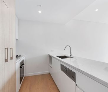 Luxury Apartment in Prime Location - Photo 5