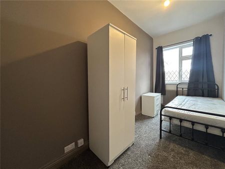 5 bedroom house to rent - Photo 3