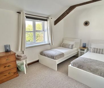 2 bedroom semi-detached house to rent - Photo 6