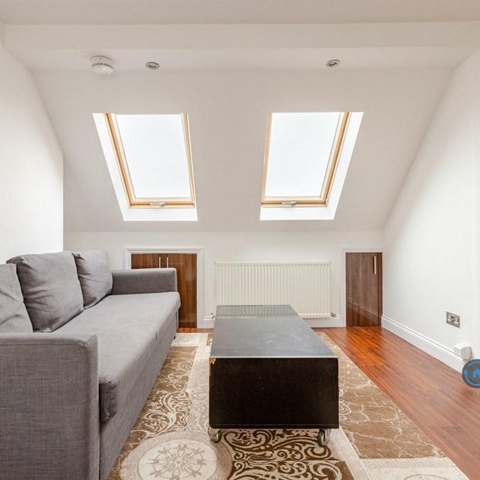 1 bedroom in a house share to rent - Photo 1