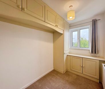 2 bedroom semi-detached house to rent - Photo 3