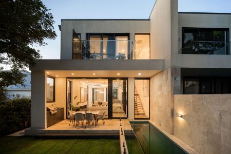 Architecturally designed four-bedroom duplex with sweeping water views - Photo 4