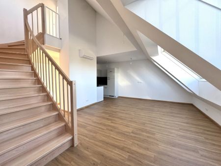 Dachgeschossausbau mit Terrasse & Klimaanlage - Erstbezug - UNBEFRISTETE Mietdauer - Foto 3