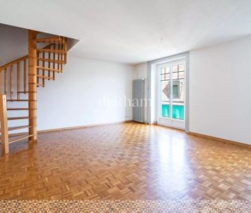 Appartement en duplex au coeur de Nyon - Foto 3