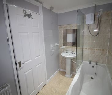 2 bedroom House for rent - Photo 5