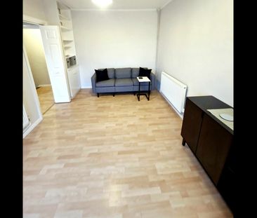 1 Bed Flat, Brantingham Road, M16 - Photo 3