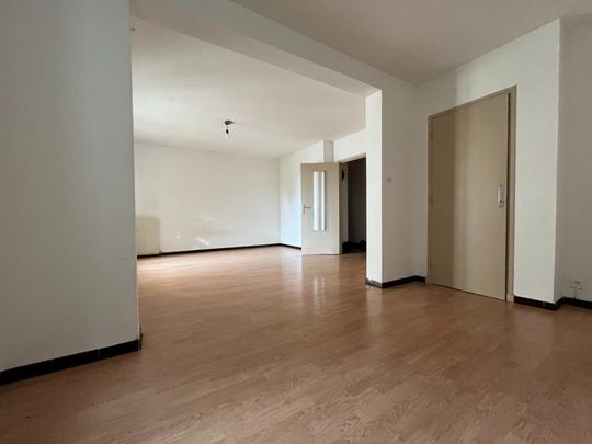 Location Appartement 4 pièces 67m² AVIGNON 84000 - Photo 1