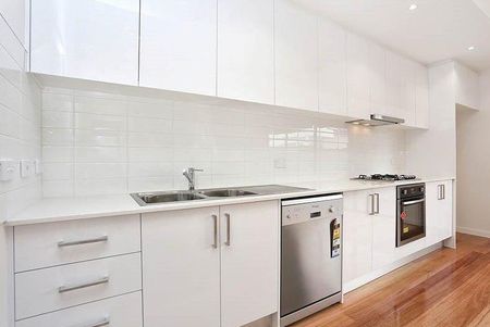 3/7 Caldwell Street, Glenroy VIC 3046 - Photo 5