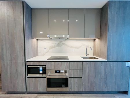 For Lease - 8 Interchange Way Unit# 2607, Vaughan, Ontario - Photo 4