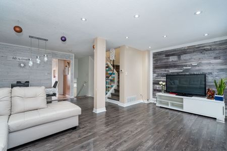 For Lease - 59 Guildford Crescent, Brampton, Ontario - Photo 5