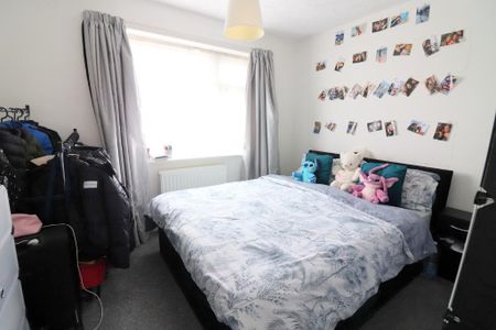 2 Bedroom Maisonette To Rent - Photo 3