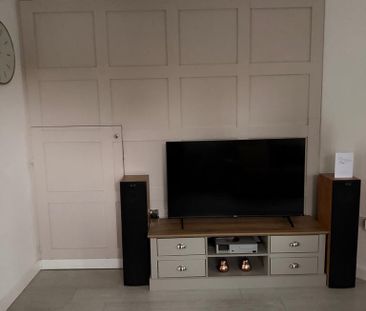 3 bedroom semi-detached house to rent - Photo 6