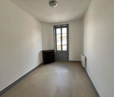 A LOUER - APPARTEMENT T2 - ROANNE MULSANT - Photo 1