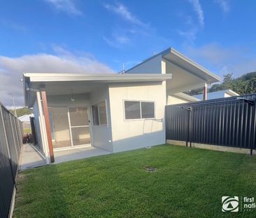 Walk to the beautiful Lakes Estate - Photo 6