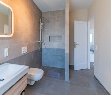 City-Residence: Hochwertig möblierte 3-Zi.-Wohnung mit 2 Balkonen - Photo 4