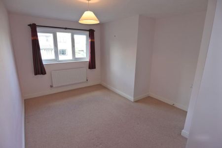 4 bedroom detached house to rent - Photo 5