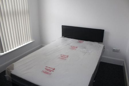 6 bedroom house to rent - Photo 4