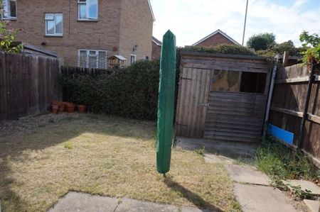 Old FlettonFletton Fields, PE2 9DW, Peterborough - Photo 2