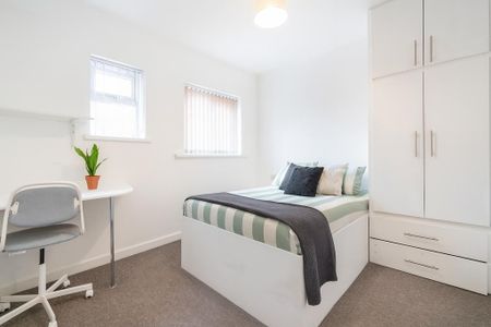 4 bedroom house to rent - Photo 3