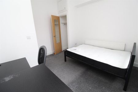 7 bedroom house to rent - Photo 5