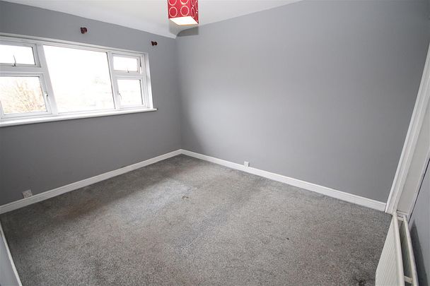 3 bedroom End Terraced to let - Photo 1