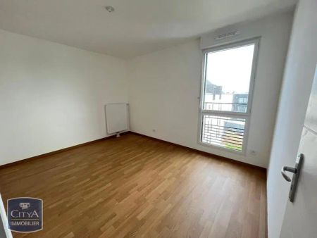 Appartement à louer 3 pièces 76.86m² - Photo 2