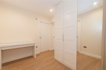 Manhattan Apartments, Leeds City Centre - Photo 3