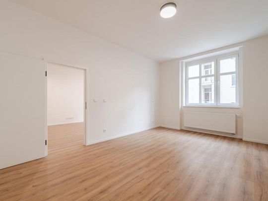 Pronájem bytu 2+1 76 m2 - Fotografie 1