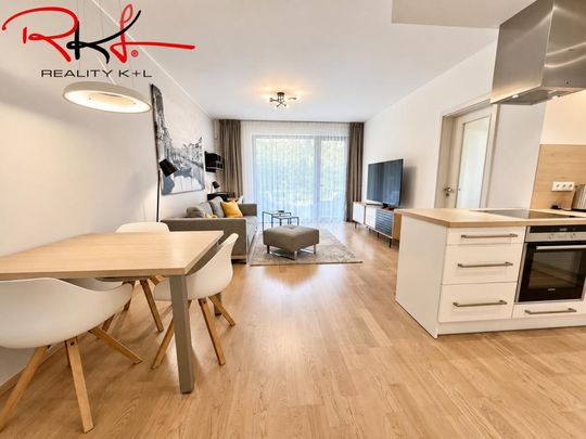 Pronájem bytu 2+kk 59 m2 - Fotografie 1