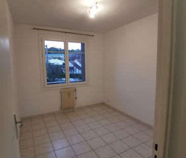 Location Appartement 3 pièces 59m² AIX EN PROVENCE 80ème - Photo 2